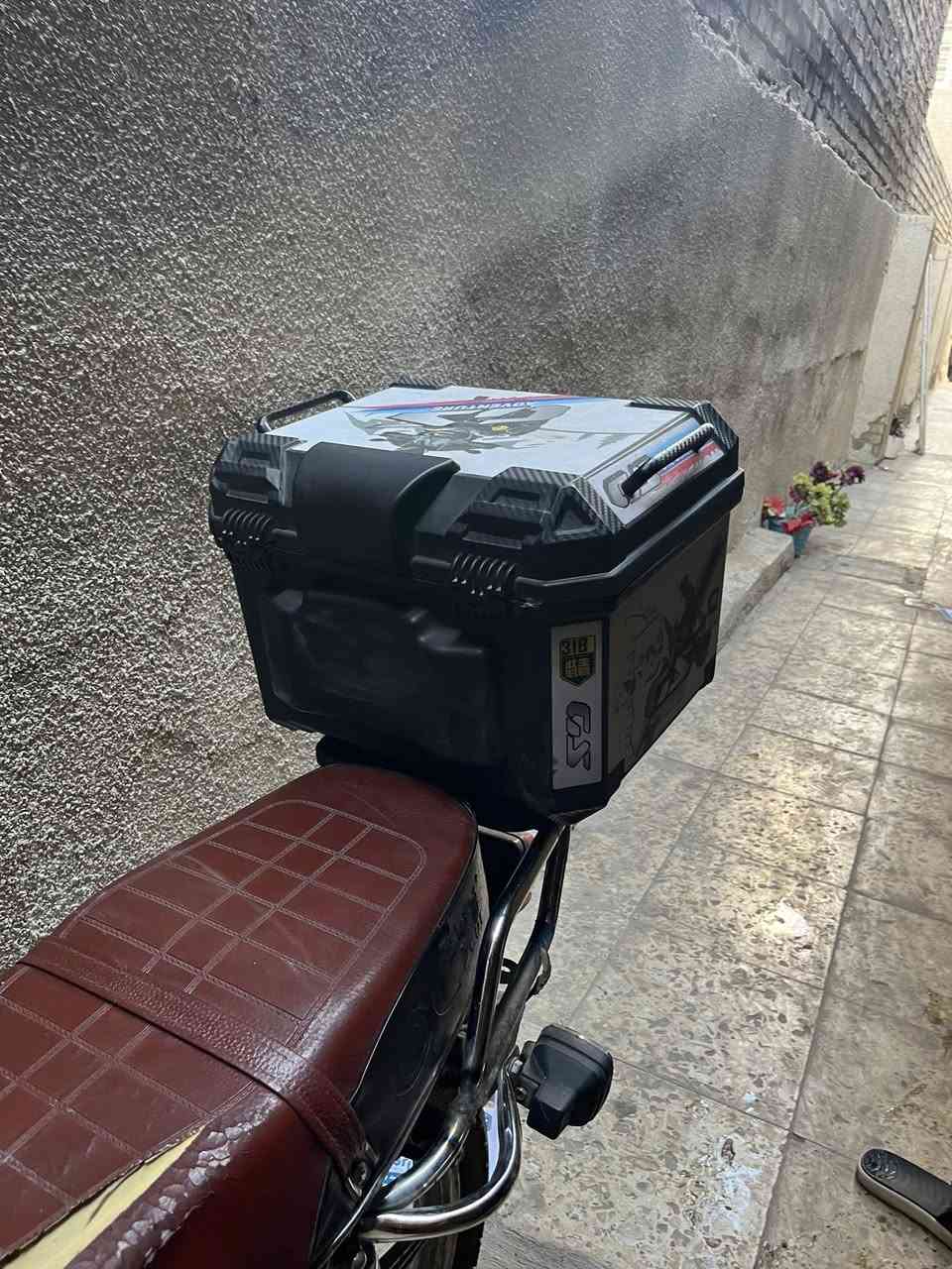 صندوق غراض للبيع رايده  ب30 الف مكاني بغداد يوجد توصيل اتصال ***********
