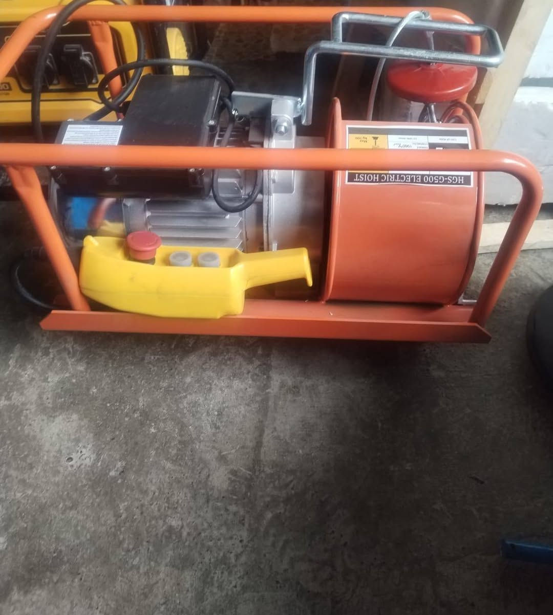 ونج للبيع حموله 500 كيلو
مكلف بل نشر 

رقم صاحب الونج ***********
