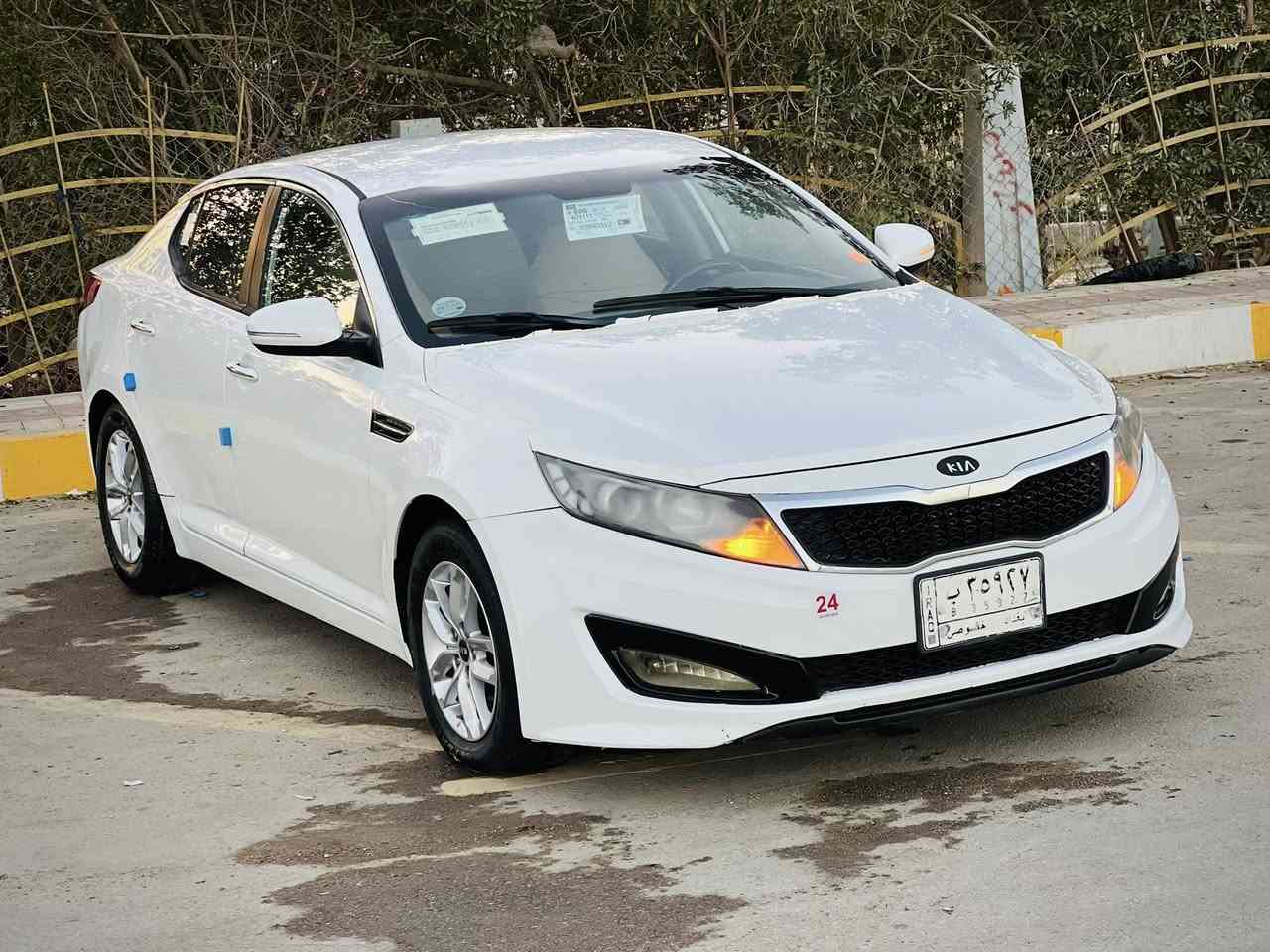 السلام عليكم 
رمضان كريم 
للاستفسار ***********
كيا أوبتما موديل 2011 وارد خليجي رقم بغداد تحويل مباشر سنويه مشروع وطني ل 27  محرك 2000 دوش شرط (لا تنقيص لا تبخير لا صوت ) تراي سياره كلش حلو كفاله من الضربه والصبغ والتبديل والفتح ب استثناء رشه مقدمه الجاملغ الأمامي الأيسر تجميل ومصورها قبل الصبغ شرط قطره خياس مابيها  جاهزه من تبريد حداديه صدر امامي وخلفي تخم تاير جديد كهربائيات مواصفات تبريد خلفي كشن كهربائي تحكم ستيرن مراءة شفط حساسات خلفيه السعر 114 وبيها مجال بسيط مكان السياره ناصريه رجاء بس الشراي يتصل والتفاصيل كلها مذكوره
