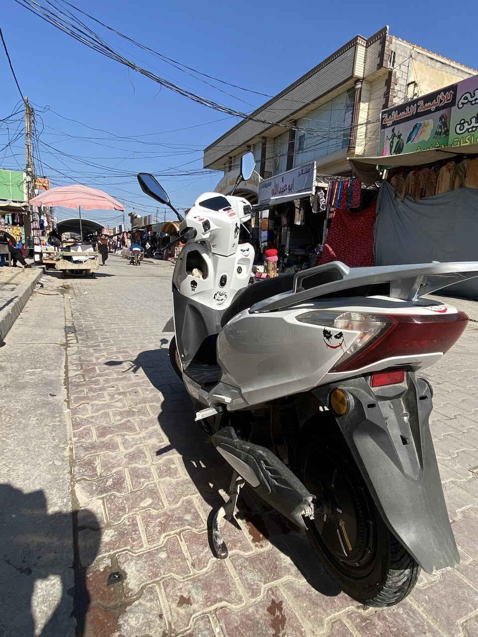 السلام عليكم للبيع دراجه شحن موديل ٢٤ دراجه جديده صار شهرين من مآخذه السعر٩٥٠ وبيه مجال لشراي لتواصل *********** مكاني بغداد
المحمودية:
