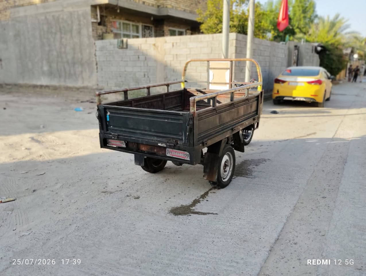 السلام عليكم شباب ستوته للبيع موديل 22 ماكينه 25 مقفوله شاصي واوراق السعر مليون و600 و المكان بابل شارع 100 الرقم ***********
