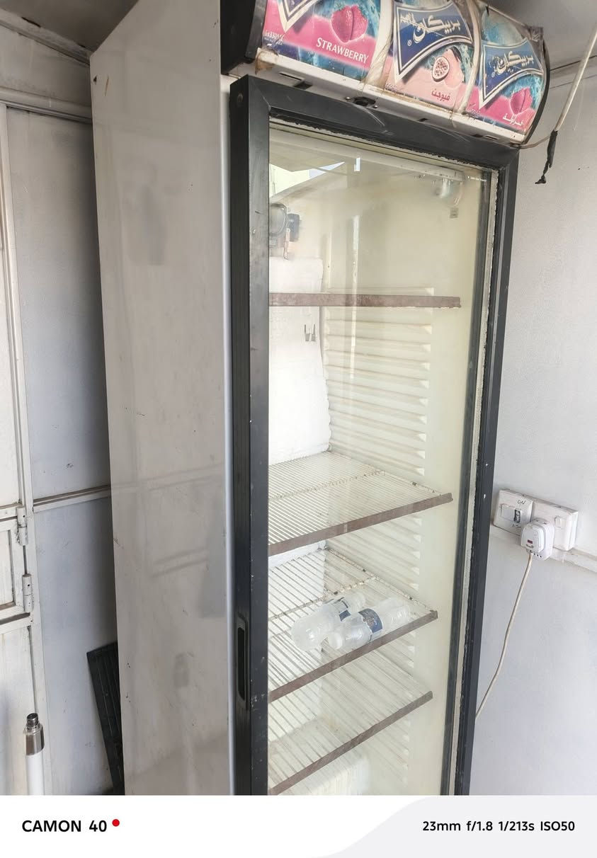 مكلف بل نشر
اسلام عليكم ثلاجه محل للبيع مثل ما موضحه نضيفه وشغاله والثلج شوف العين الاتصال ***********
