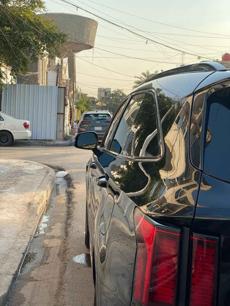 السلام عليكم سورنتو وارد امريكي 2023
ماشيه كيلو متر 18

موصفات 

بصمه 

تشغيل عن بعد 

قطعتين تبريد 

كشن السائق كهرباء 

كامره خلفيه 

كشنات تدفئه 

تحديد مسار 

رادار 

اربع انضمة قياده 

بنوراما 
مكينه اربعه سلندر 2500

صور مزادها موجوده 

الاتصال ***********
