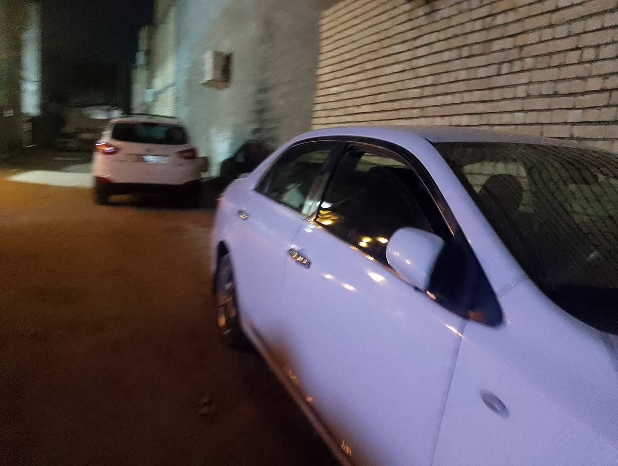 السلام عليكم كورله ١٢خليجي مكفوله من ضبغ المحرك مكفول استخدام شخصي سعر١٢٠بيه مجال *********** تبريد ثلج محرك ٢٠٠مري شفط
