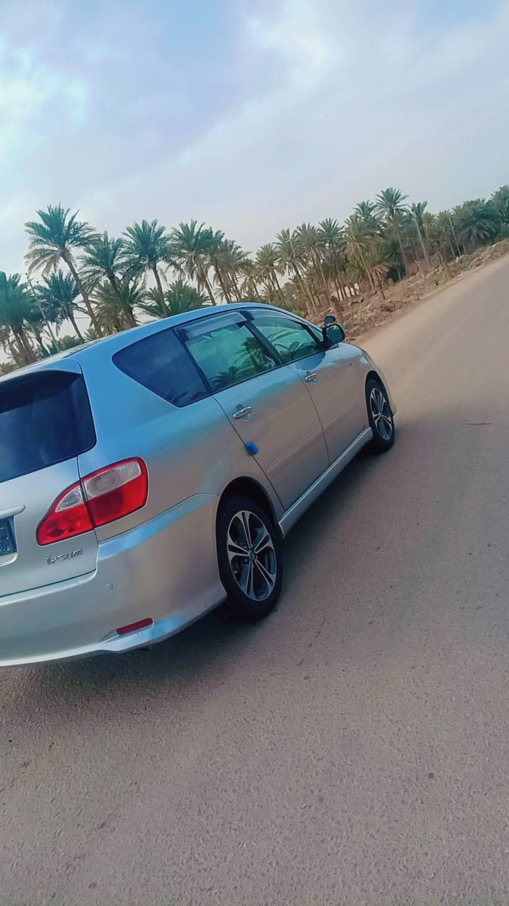 سلام عليكم ابصم موديل 2003فراشه مكفوله من ضربه وصبغ السياره بسمي رقم تولي باقي على الستلام مكاني ديوانيه غماس السعر 125وبيه مجال هاذه رقمي ***********
