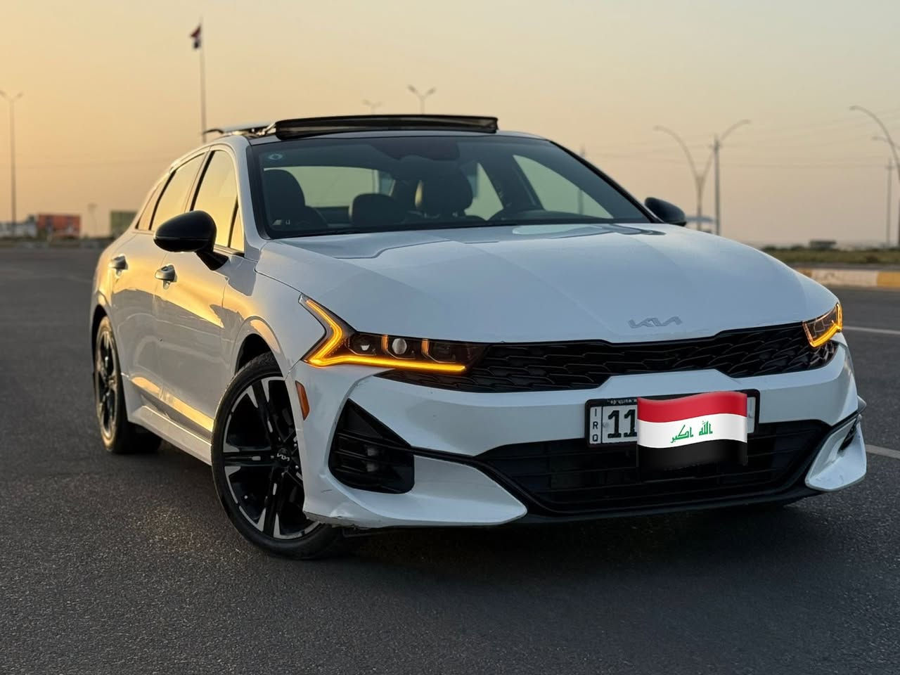 السلام عليكم K5  GT-line 2023 
وارد امريكي حادثها قبق جنطة وجزء من الجاملغ الخلفي  . الباقي كله مكفول سونارها موجود بالصور وحادثها  
ماشية ٦٠ الف كم 
رقم بغداد 
للاستفسار 
***********
