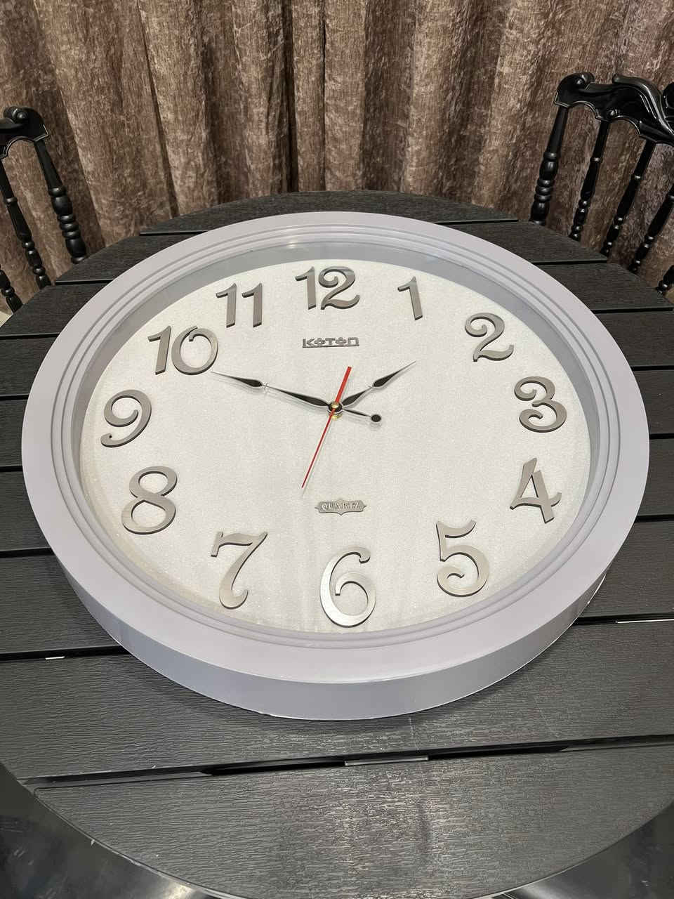 توفرت ساعات جدارية 🕰️⏱️كوالتي عالي والوان مميزة😍
قياس كبير+ قياس صغير 
الاسعار جداً مناسبة💰😍

♦️#الكمية_محدودة_جداً
…………………………………………………
‏ ‎ملاحظة/ ضمان لحقوق زبائننا  التاكد من الالوان و نوع الخامه عند الاستلام  و اذا كانت مخالفة للمواصفات المعروضة من حق زبائننا الكرام رفض المنتج و عدم  استلام الطلب 🤍🌹

العنوان / الديوانية/الحمزة/شارع الهوى/بالفرع المجاور لكوزمتك حامد دايم🌷

🚕🚕 توجد خدمة توصيل بغداد 
و جميع المحافظات 🚕🚕

للحجز والاستفسار مراسلة صفحاتنا على الفيسبوك والانستا وايضاً على تطبيق الواتساب  او الاتصال ***********📞
