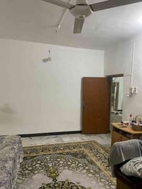 ‏‎‏‎دار للبيع في النجف الاشرف حي الجامعه بناء قديم بسعر عرصه مساحه الد...