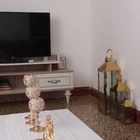 ميز بلازما تركي طول 150سم اخو الجديد سعرة 60الف بغداد 07901896780