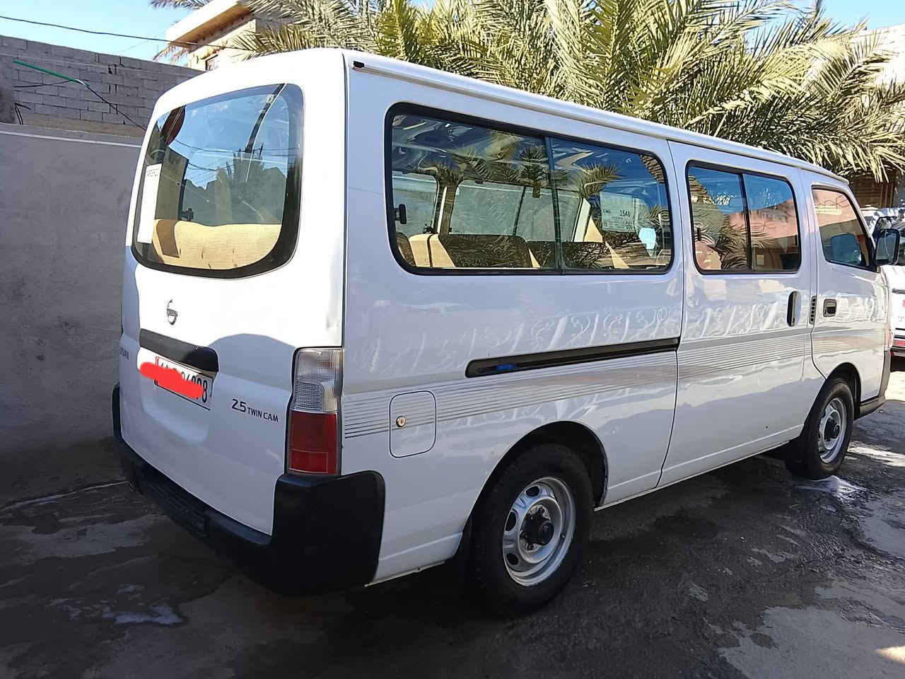 سلام عليكم نيسان للبيع موديل 2012السياره مكينه وكير تخم تاير دوشمه حدايه تبريد كفاله رقم بغداد مكاني بغداد لاستفسار ***********
