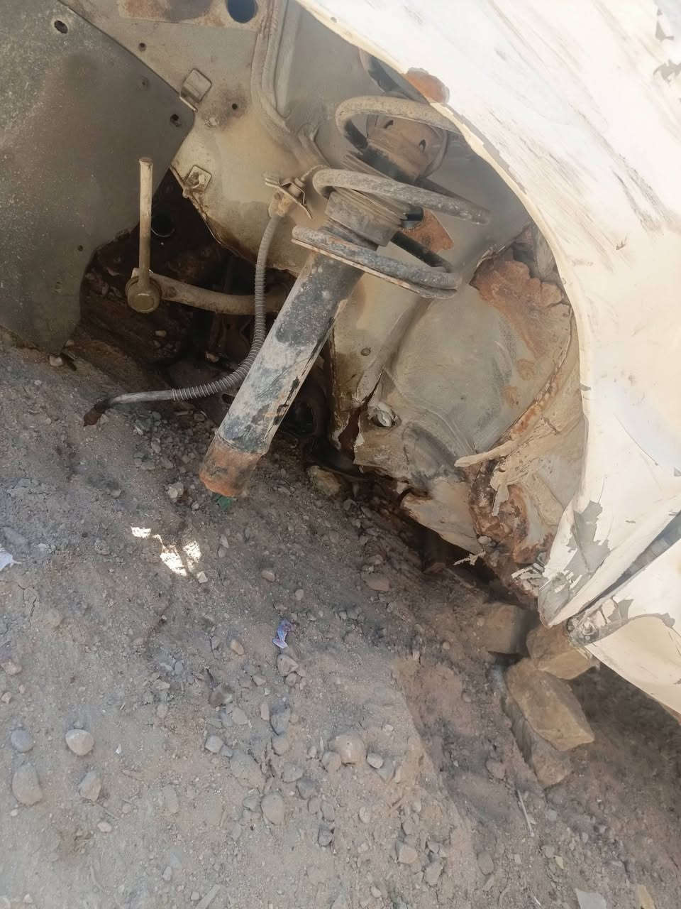 السلام عليكم سمند للبيع 2011 رقم مثنى مكان الديوانية ابيع على وضعها محرك عينه صينيه مشط صدر امامي والخلفي كله جيد ايساكو صار شهرين من شادهن
السعر 20 التفاصيل أكثر اتصال على ***********
