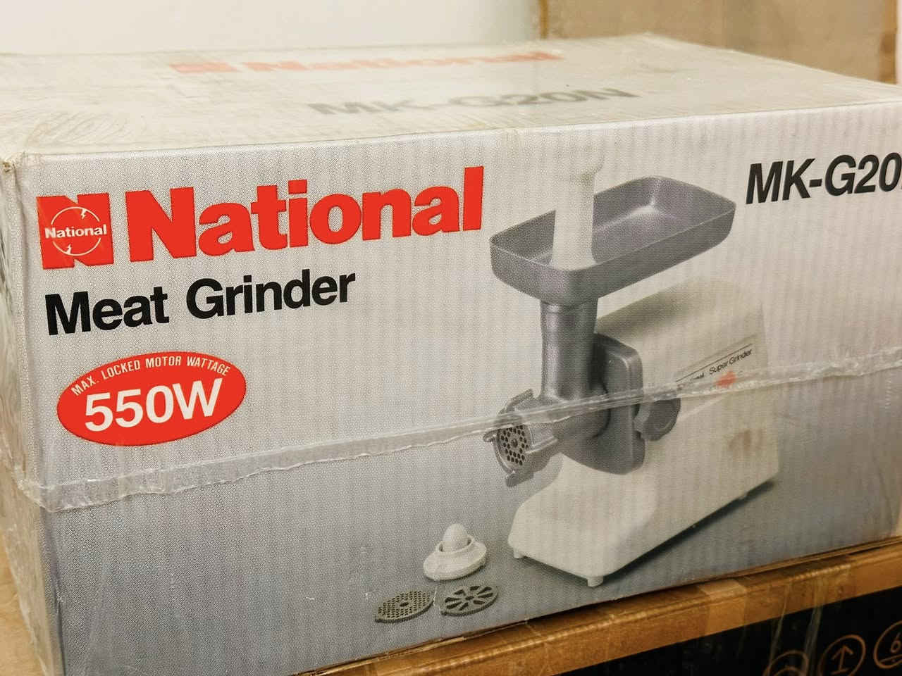 رمضان كريم عالجميع ان شاء الله
تحفة بمعنى الكلمة مثرامة ناشونال G2 550 واط لوك بسمار قيد مع نايلون الشركة ما مفتوحة نهائي صارلها 40سنة او اكثر السعر خاص خاص رجاءآ يوجد توصيل لجميع المحافظات رحاءا الي يسال عن محل غير متوفر محل فقط توصيل


**إذا كنت صاحب هذا الإعلان وتريد حذفه لأي سبب، رجاءا أرسل رسالة إلى الدعم الفني**