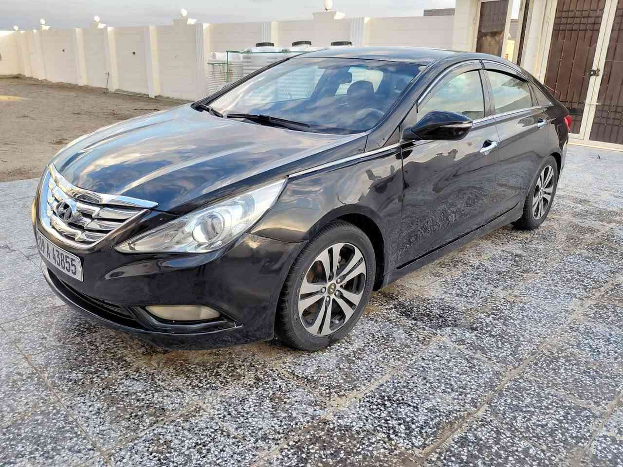 سلام عليكم سوناتا موديل 2013 سنويه 2030 رقم كربلاء انكليزي هزه جديده سياره بسمي تحويل ثاني يوم مكينه 2400  مكينه وكير وحداديه كهربيئيات تخم تاير تبريد مكفولات  موصفات بصمه تحكم جهتين مري شفط كشنات تدفئه تبريد كشنات كهرباء  وجلد تبريد قطعتين سياره فول من عده الفتحه سياره وارد امريكي  بيها طخطخات  ابيع صبغ حزام  رقم الهاتف  ***********مكاني كربلاء مامتواجد على نت سياره كل نقص مابيها السعر 93  بيها مجال حك الجيه
