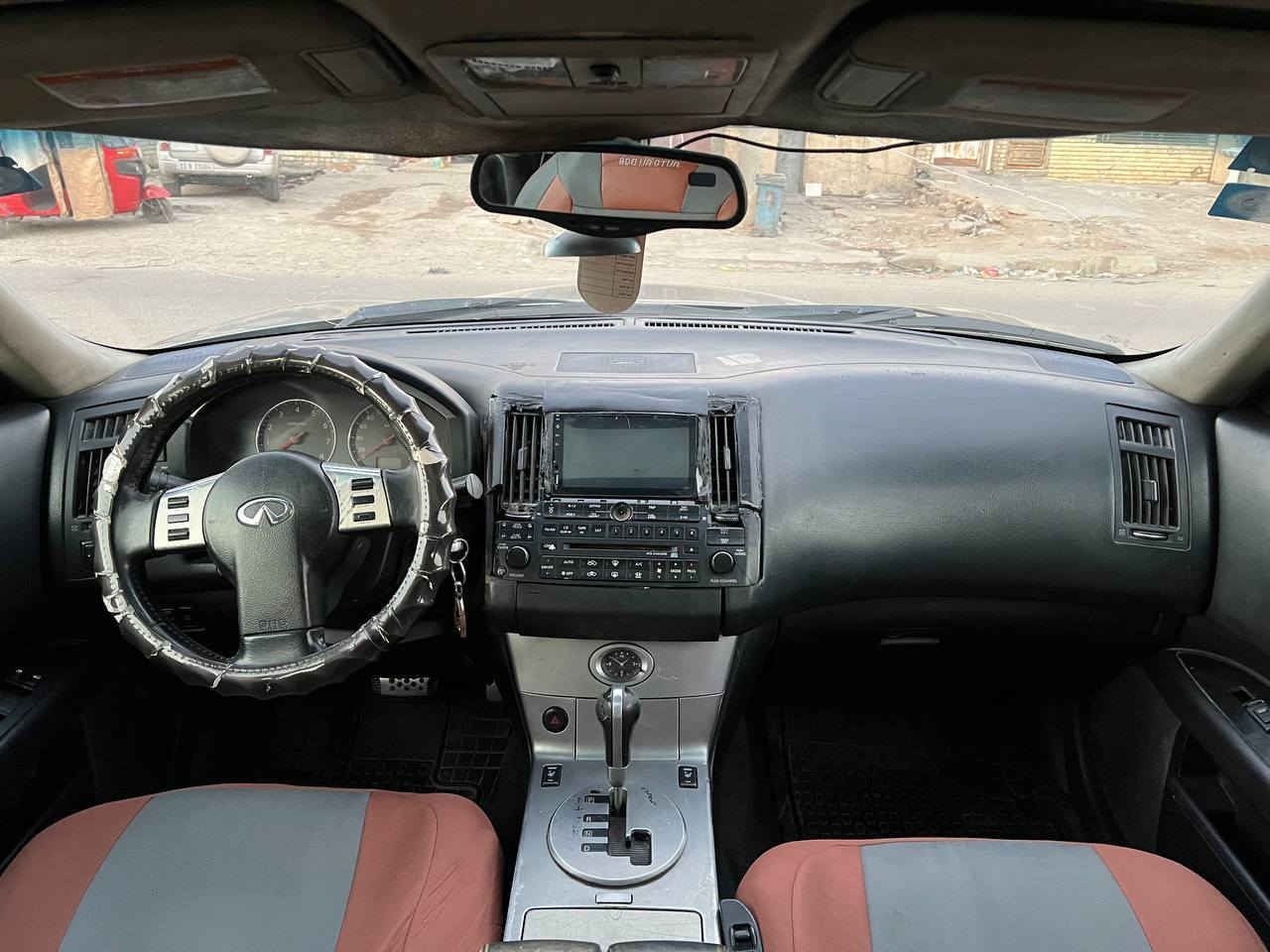 سلام عليكم سياره نيسان انفينيتي موديل(2006) رقم نكليزي بغداد سنويه(28) بأسمي بيه قطعه وحده صبغ مال جراد بدون حادث تبريد وتدفه فتحه وتحكم سياره مكينه وكير وصدر نضيفات السعر$(65) الهاتف(***********) بغداد مدينه الصدر
