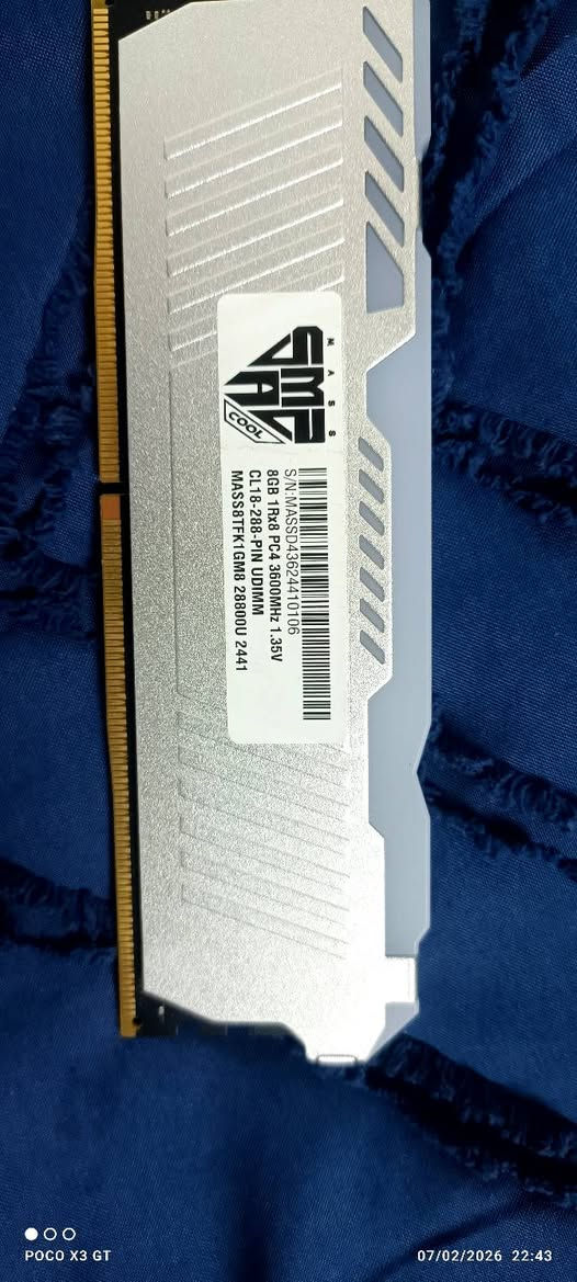 رامات 
105 
مع توصيل قفل غير قابل للتفاوض 
Mas 2x8 16gb 3600hz rgb
***********
