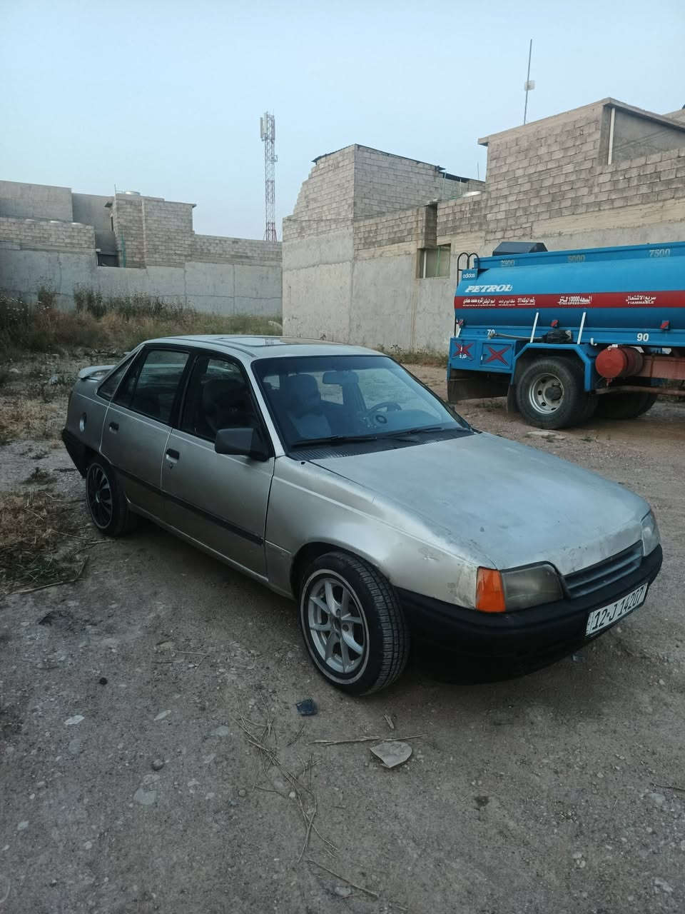سلام عليكم كاديت البيع محرك شرط و كير شرط رقم جديد السعر24 وبي مجال ***********
