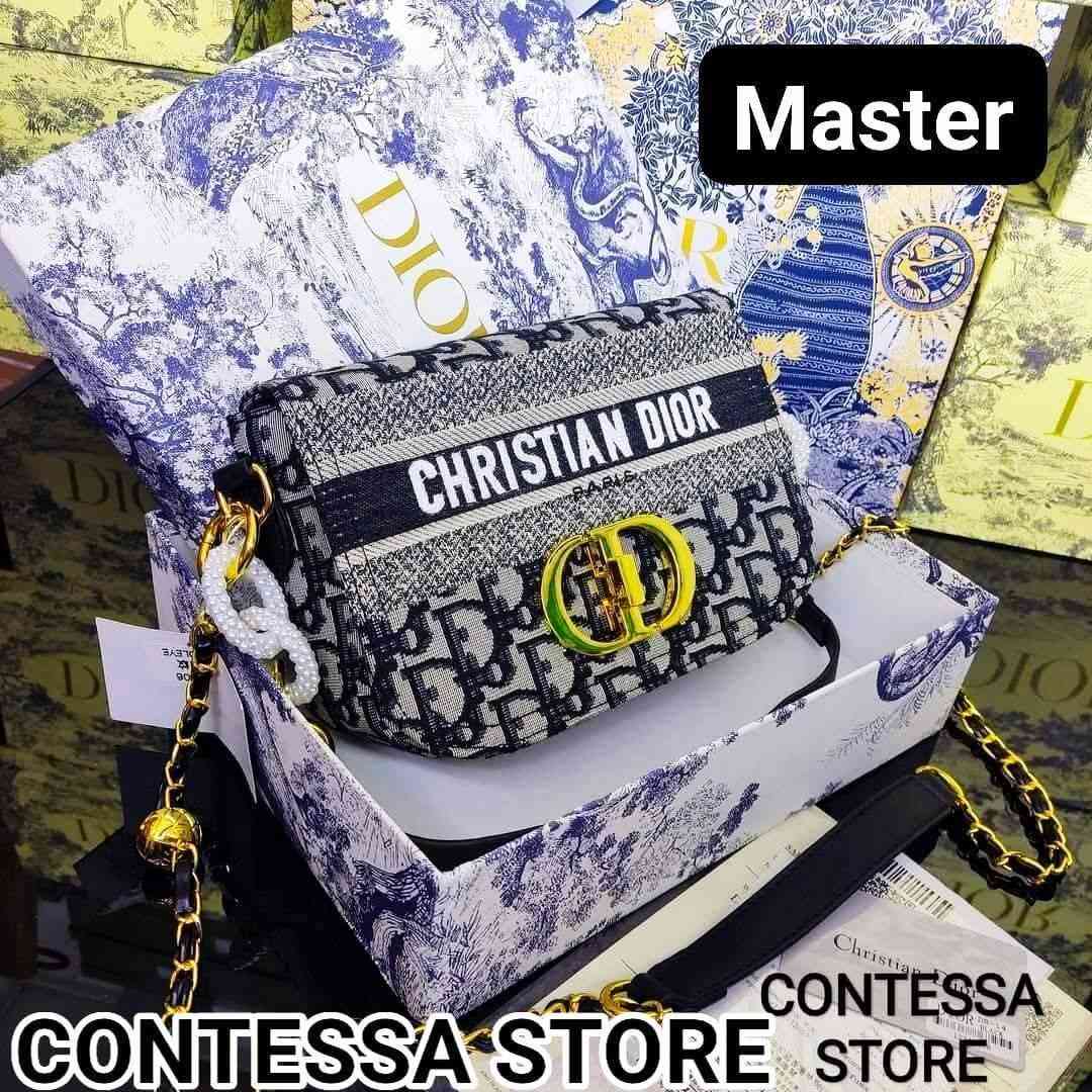 جمال الكرستيان ديور
مع علبته وجميع ملحقاته الاصليه
السعر ٢٠ الف فقط عرض خاص
توصيل مجانا


**إذا كنت صاحب هذا الإعلان وتريد حذفه لأي سبب، رجاءا أرسل رسالة إلى الدعم الفني**