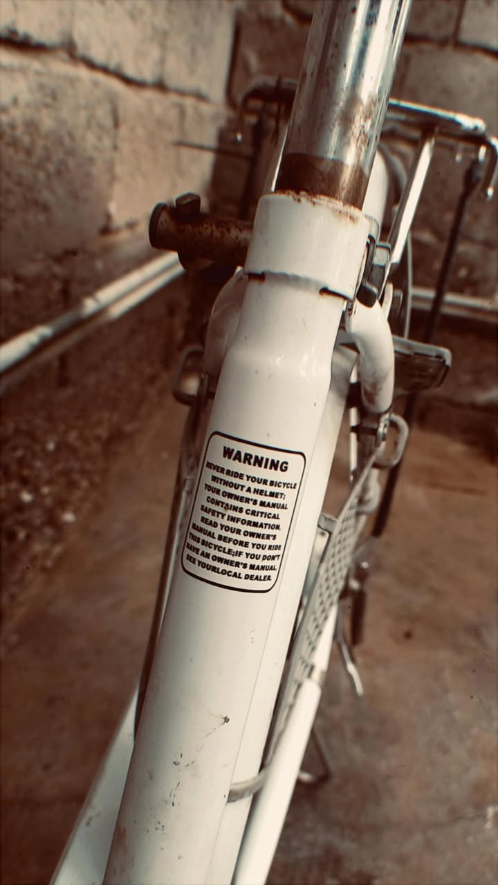 سلام عليكم باسكل نضيف كلشي مابي 👌
لا كو مراوس راوس كون نضافه حلو 💜
مكامك الصويره شارع المطار قرب مدرسه الزهير
حجم 26 👌هاذه رقمي بي واستاب ***********
