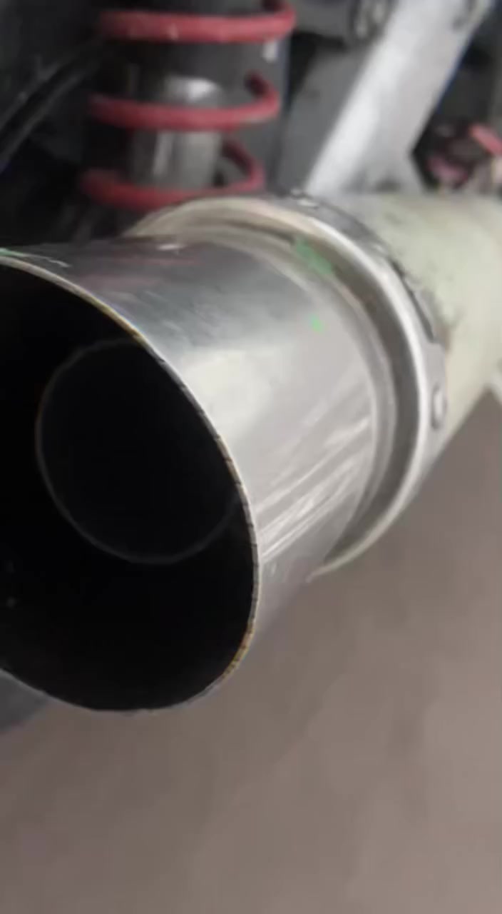 سلام عليكم سكنس نثيه ٥٨شغاله بيهة جبنه الكلج الامامي مكاني بغداد***********متواجد وات ساب
