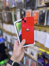 ايفون 14 بلاس (ايسم) ذاكرته 256 و بطاريته 93‎%‎ الجهاز نظافته مية بالم...