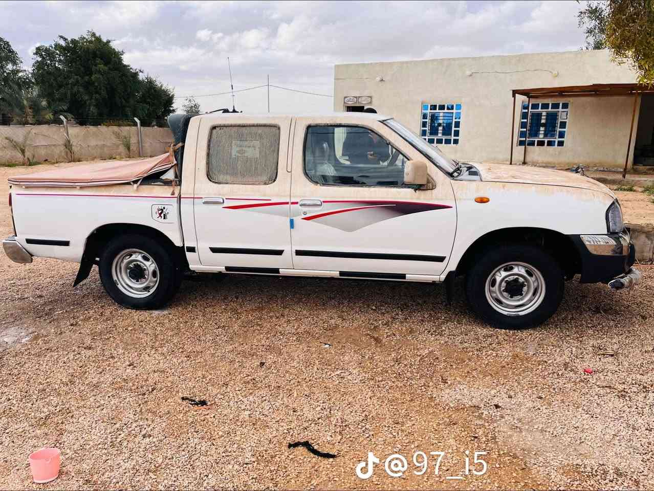 للبيع نيسان شبوط 2014 سياره مكفوله كفاله ما عدا البنيد وجاملغ وبيها ملاحضات بسيطه رقم نجف النكليزي العنوان السماوه للاستفسار ***********9
