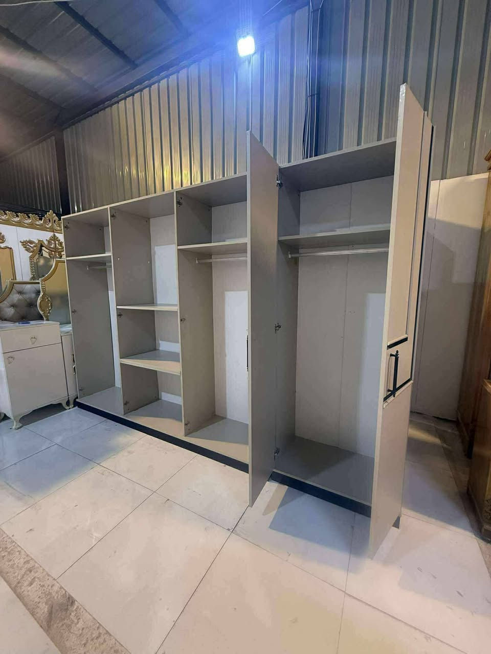 غرفه نوم مستخدام 
 موديل 2026
سعرها950/900
نضافه90فقط نصب فول نضافه 
10قطع 
نقل وشد مجانا داخل بغداد


**إذا كنت صاحب هذا الإعلان وتريد حذفه لأي سبب، رجاءا أرسل رسالة إلى الدعم الفني**