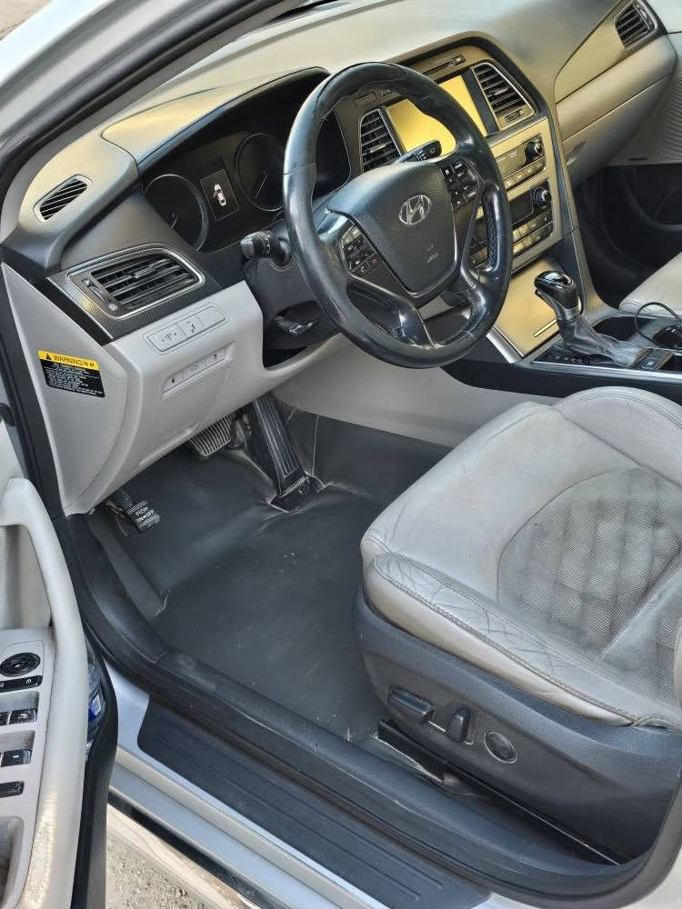 سوناتا 2015 وارد امريكي سبورت
حادثها جاملغ وبنيد بدون ايرباك 
موصفات 
بصمه تشغيل بصمه ابواب 
شاشه كامره كشن كهرباء 
تعتيم المراء الداخليه 
دمام خلفي 
كشنات امامي تدفئه 
رادار جوانب 
دبل صالنصه 
جنطه ذكيه عند الاقتراب 
ترحيب 
رقم اربيل سنويه ما ساقطه تريد وكاله تريد تحويل
السعر ١٣٣ بغداد, العراق


**إذا كنت صاحب هذا الإعلان وتريد حذفه لأي سبب، رجاءا أرسل رسالة إلى الدعم الفني**