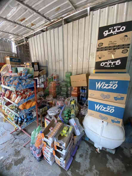 اسواق للبيع + المطعم 
اسواق اليسر/ بغداد _ حي الفرات(حي جهاد)
اسواق تحتوي على 6 برادات 3للشركه و3 الي
تحتوي على 3 مجمدات 1 شركه و2 للمحل ضمنهن وحده دبل 
تحتوي على 10 سلات جبس 
تحتوي على سستم كامرات متكامله عدد 4 
تحتوي على سبلت ومبرد 
المطعم شغال وخير من الله 
موقع المحل بحي الفرات السوق القديم 
المحل يوجد بصفه كهوه + محلات لغسل السيارات+ محلات نجارين وحدادين 
ايجار المحل 175 ألف 
مولد 20 أمبير 
سعر المحل كامل تسليم مفتاح ١٠ مليون 
للاستفسار ***********
