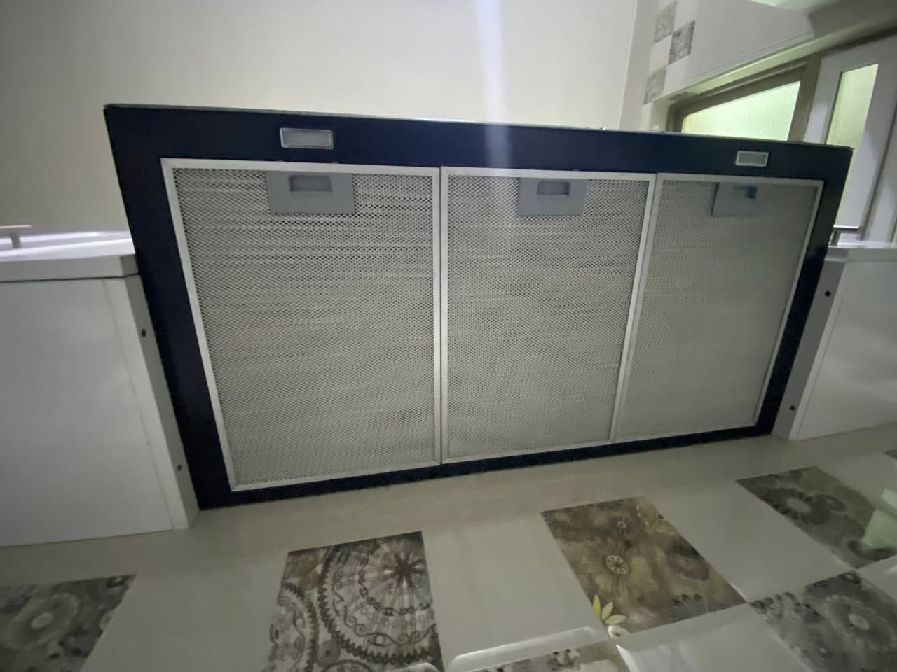 السلام عليكم
شافطه دهون غير مستعمله نهائيا جديده ونضيفه جداً 
الطول 90cm شركه crest-1 كريست مكاني بابل


**إذا كنت صاحب هذا الإعلان وتريد حذفه لأي سبب، رجاءا أرسل رسالة إلى الدعم الفني**