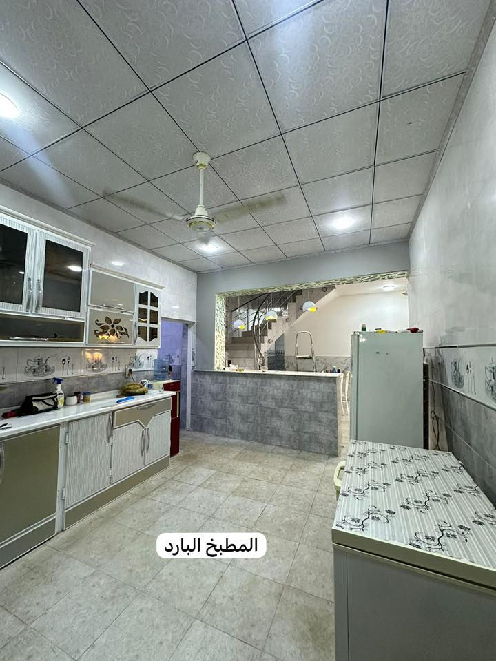 السلام عليكم 

 دار للبيع المساحة 306م 
السعر 100 وبي مجال

طابو زراعي سند 25
الشـــار؏ تبليط ، كهرباء ومي متوفر
نجف مقابل قريه الغدير   عامود 267

يحتوي على غرفتين وصاله كبيرا جدا واستقبال ومطبخ حار مطبخ بارد حديقه وكراج

للاستفسار***********
