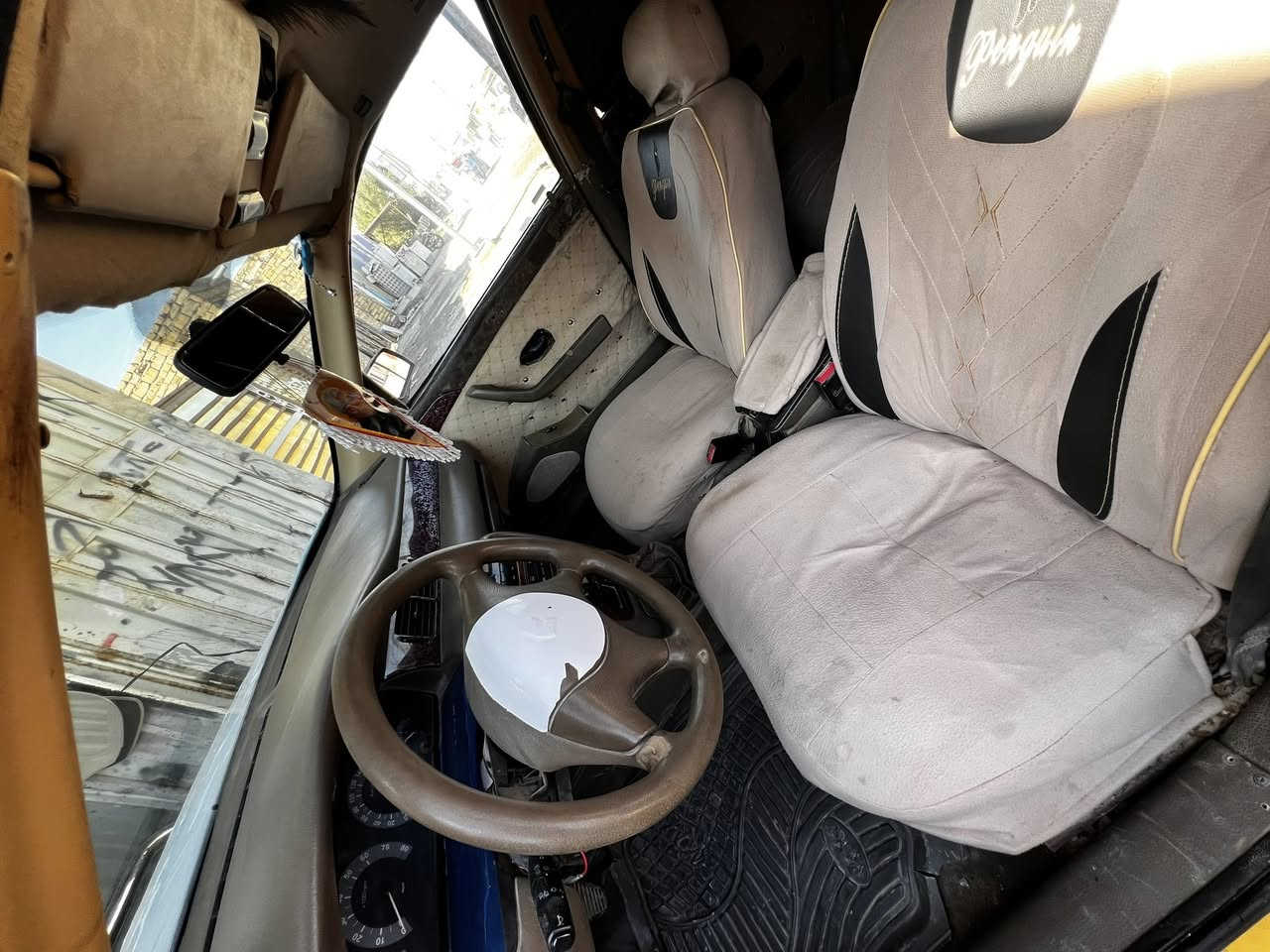 سلام عليكم 

سمند 2011 تكسي 
كير محرك حداديه تخم تاير شرط كفاله 
رقم الماني قادسيه بسم مالكهة مداور مباشر 
لاستفسار اتصال ع الرقم ***********
المكان دوانيه (الحمزه الشرقي

مكلف ب نشر
