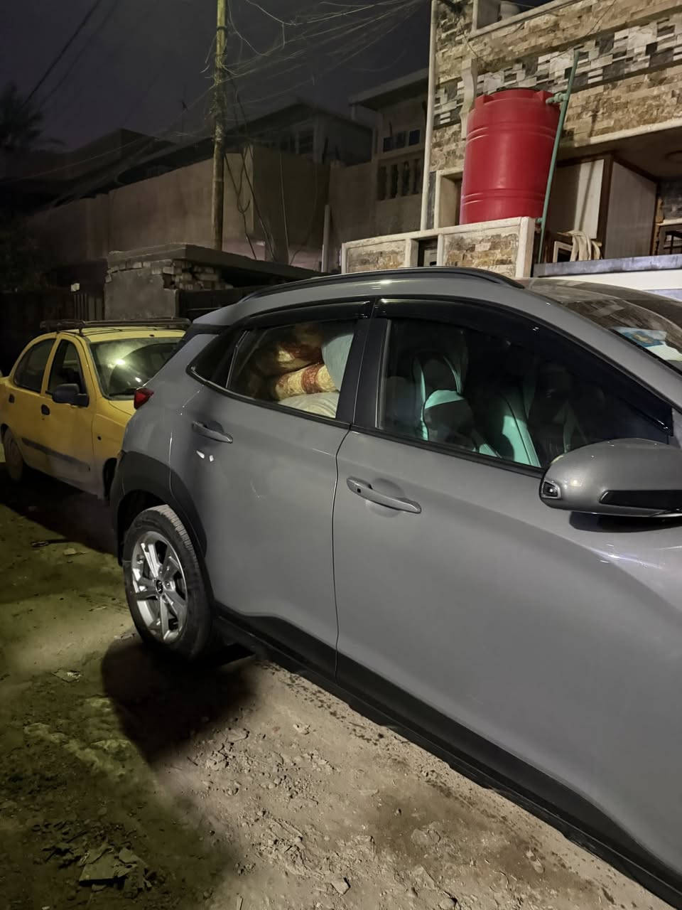 السلام عليكم كونا 2023 محرك 2000 دوش دفع رباعي رقم بغداد تحويل مباشر بيها صبغ جاملغين وبابين الصدر وبظهر الصدر بيها تعديل باللغد الايسر البنيد بارد ماشيه 52 الف كيلو بصمه كشنات تدفئة تحديد مسار مثبت سرعه توقف السياره اثناء الازدحام autostop منظومة زنون مكاني بغداد *********** معروضة ب138 وبيها مجال 

KM8K2CABXPU960459
