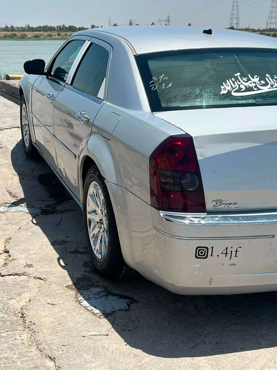السلام عليكم للبيع اوباما 2008 رقم بصره دولي سنويه مجدده سياره جاهزه مكينه كير حداديه تخم تاير جديد بيهه رشات صبغ بصيطه السعر 105 وبيهه مجال مكان البصره القرنه *********** واذ مراوس ب احدث هم ترهم
