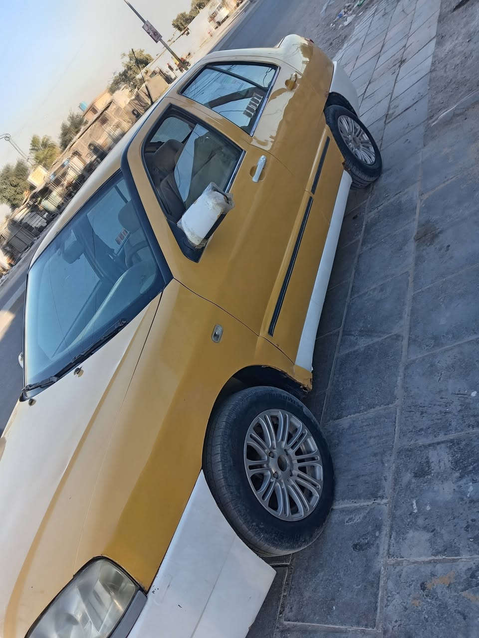 السلام عليكم البيع شيري كوين موديل ١٣ مكينه وكير بل جيس كورلا سياره موضح بل صوره كشرها بدون صبغ ولا ضربه سياره رعيها موجود تحويل شوكت ميعجبك جيراني سعر ٣٠ وبيها مجال مكان بغداد تقاطع درويش رقم*********** صدرها جديد تخم تايرات جداد سياره
