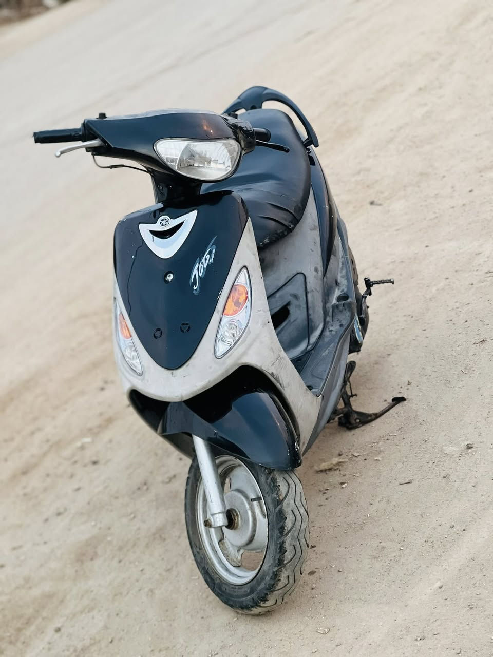 سلام عليكم ماكس منغولي كامله دراجه مرتبه كامله مزوده 55 شلعه ومعدل تخبل كهربائيات شغاله بيه باتري ضعيف دراجه ملاحات فول فقط ترايش مبدله سعرهه 450 وبيه مجال الطيبين مكاني ناصريه سيددخيل رقم ‭0788 532 4998‬
