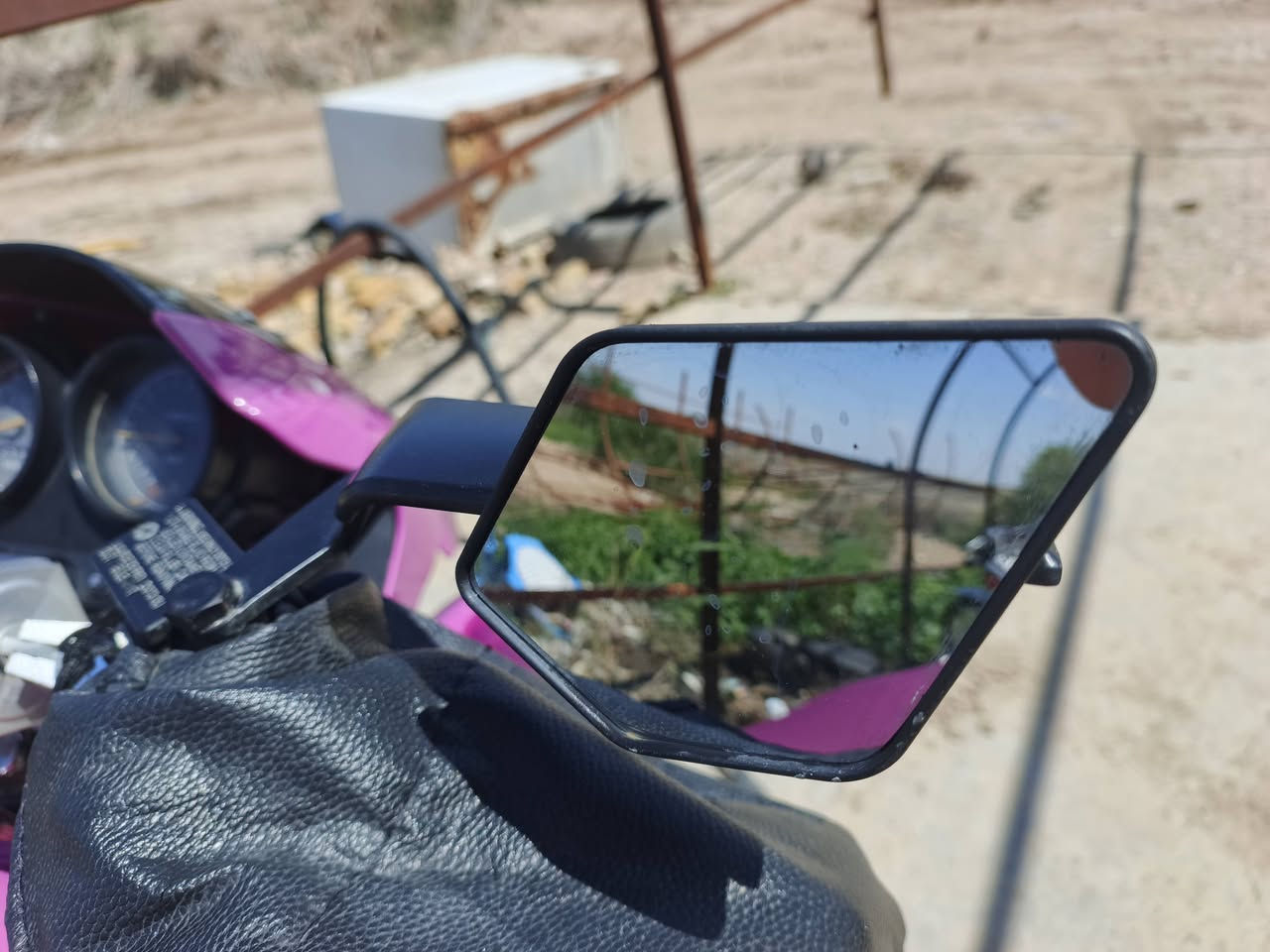 دايون نفخ محرك٢٠٠مكفوله كفاله عامه موديل ٢٢مرقمه باسمي تشغيل عن بعد ومانع اهتزاز
***********
***********
