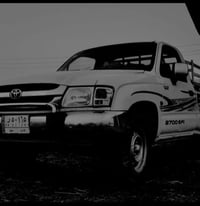 هايلوكس • ٢٠٠٢ • رقم الانبار