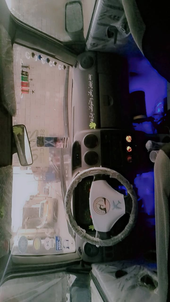 السلام عليكم سايبه للبيع موديل 14 تحم تاير جديد حداديه جديدة كير ومحرك برايد المكينة بيهة حيق بحار توة بادي سيارة خير من الله تحويل 2 يوم المكان سماوة ***********
