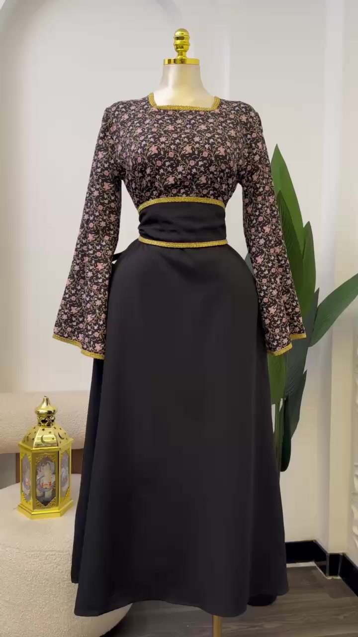 الازياء هي شيء مؤثر في عالم الموضة،♥️
تتميز بأسلوبها الفريد والجريء.
(عليه توكلت وعليه يتوكل المتوكلون

🌸فستان دابل ايطالي كولتي عالي🌸

السعر ⚡️ 35  الف

القياسات- 38 40 _42-44-46-48
توصيل المحافضات 7 بصره 5


**إذا كنت صاحب هذا الإعلان وتريد حذفه لأي سبب، رجاءا أرسل رسالة إلى الدعم الفني**