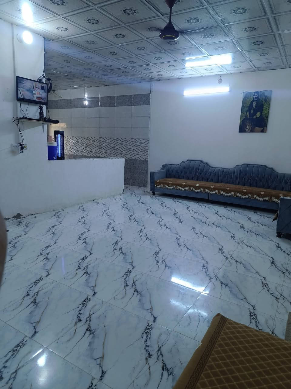 السلام عليكم
بيت للبيع طابو زراعي عراقي سند 25

مساحه البيت  150

يتكون لبيت من غرفتين وصاله وستقبال وطارمه ومطبخ  السقف سندويش 

ابو الخصيب طريق الصحراء

سعره  43 وبي مجال قليل 

رقم الهاتف ‏‪***********‬‏

