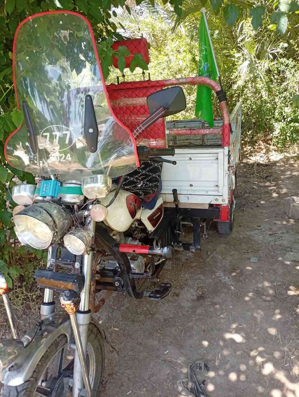 يا الله سنوته للبيع موديل 21 خير من الله ستوته فول نضافه شرط ركبه وكسل ستوته بلادي بدن صبغ وبدون لحيم مال جناي وخير من الله مكان ديالى لخالص سعر خاص مفتوح وهذا رقمي *********** 
‏‪***********‬‏
