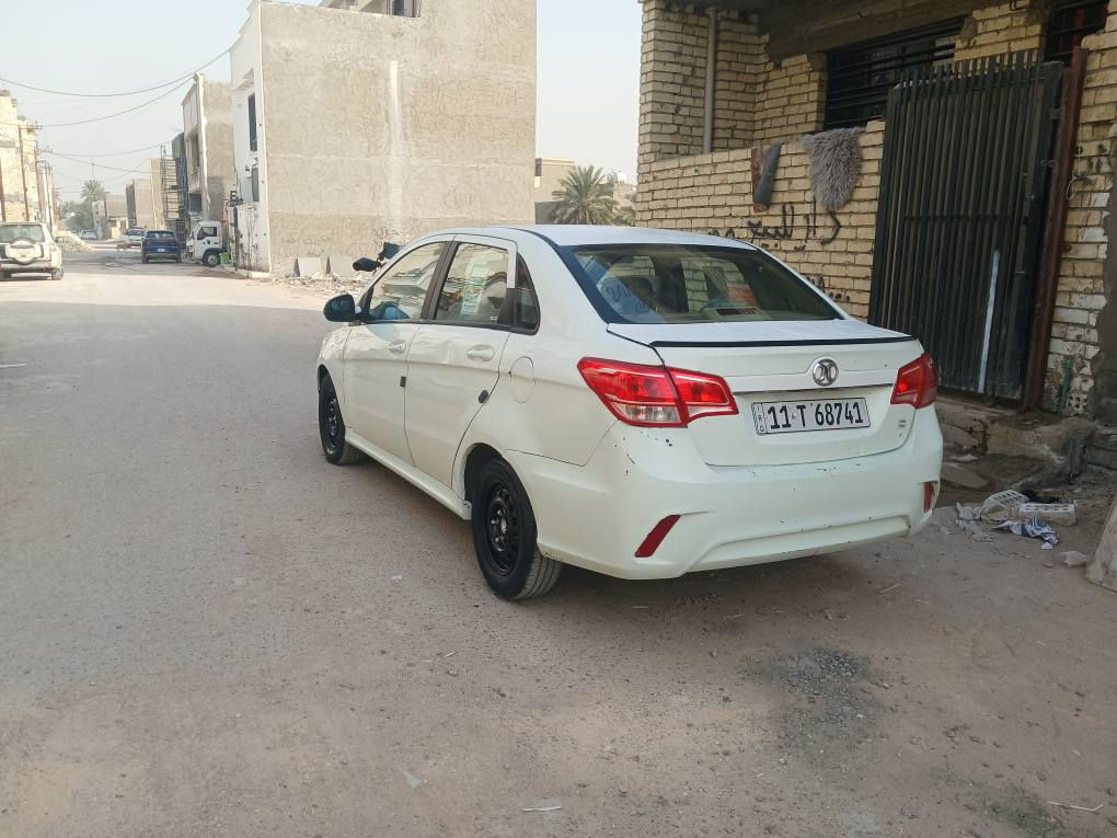 بايك 2015 .مكينه وكير نظيفات تبريد تدفئة شغاله صدر امامي خلفي جديد باتري جديد كهربائيات كلها شغاله رقم جديد باسمنا سياره بيها ضربه خلفيه والسياره بيها مكانات صبغ السياره اعتبرها بيها حزام ***********  العنوان بغداد الشرطه الخامسه بغداد, العراق
