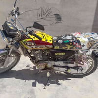 للبيع موديل 24 اربع نمر 400وبي مجال 07728859960