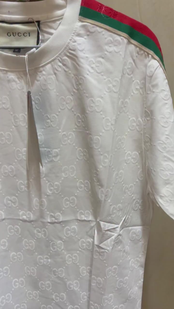 كوجي ايطالي
العرض شبرين ونص
متوفر ٤ قطع
تباع شلع ب٦٠
المفرد ب٢٠


**إذا كنت صاحب هذا الإعلان وتريد حذفه لأي سبب، رجاءا أرسل رسالة إلى الدعم الفني**