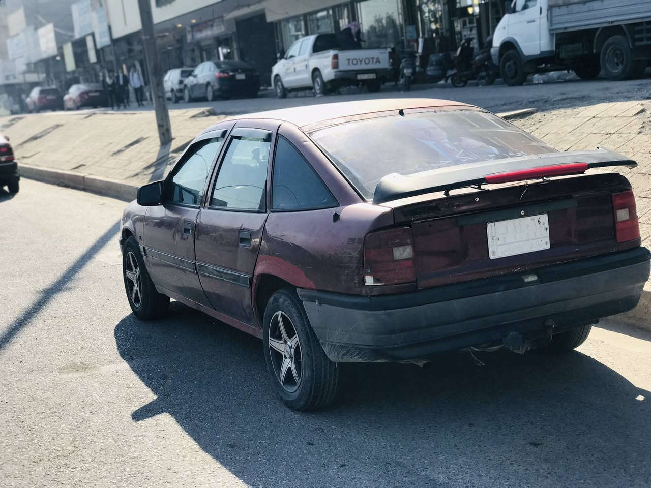 السلام عليكم وبل فكترا 
حجم 18كير محرك 
شرط  بدون صبغ 
وضع شركه  السعر
36مجال بصيط
***********
