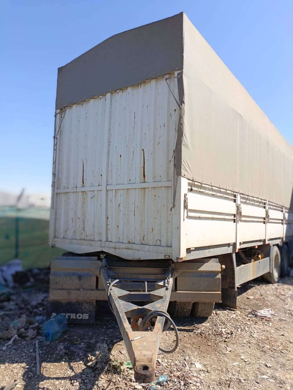 عربانه حداديه للبيع وشرط فسخ وربط والتفاصيل عبر هذا الرقم ***********
مكانها بغداد غير موجوده على فيس بوك.
