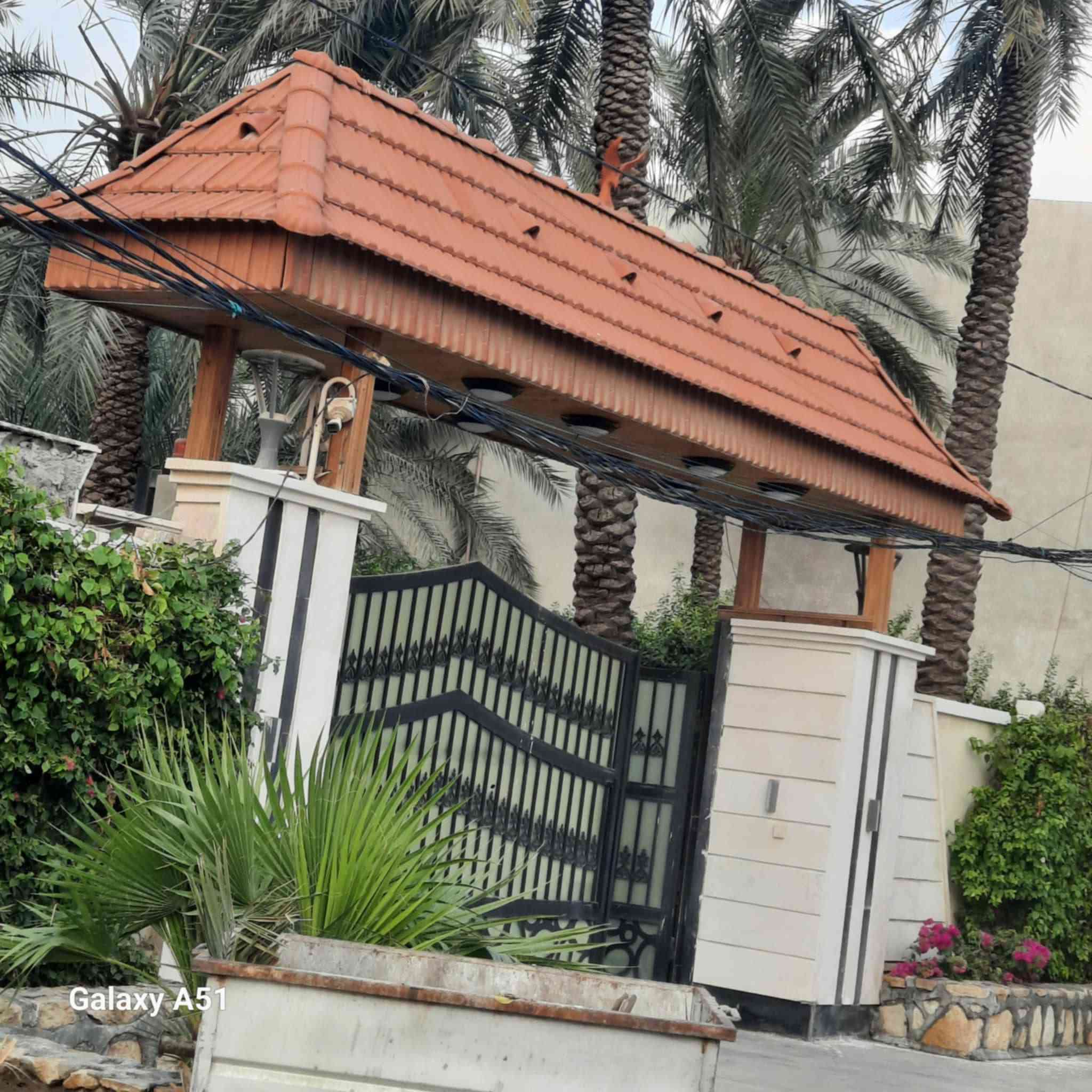 سلام عليكم حداد متنقل كادر متكامل نشتغل علا لمتر وتشتغل يضن مكطوعه شغل درجه ولا وهذه نجاز بصط من عملائنا نشتغل في جميع مناطق بغداد ‏‪/***********‬‏/***********
