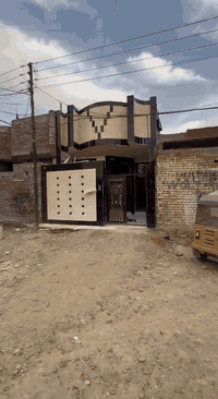 🏠بيت ١٠٠ متر طابق ونصف
📍الموقع / البلديات / الضباط الثانية الزراعي

اقرب نقطة دالة / الفرع المقابل مجمع فدك او ماركت الشمس

💵السعر٨٥  مليون    وبي مجال 

للاتصال /  ***********
