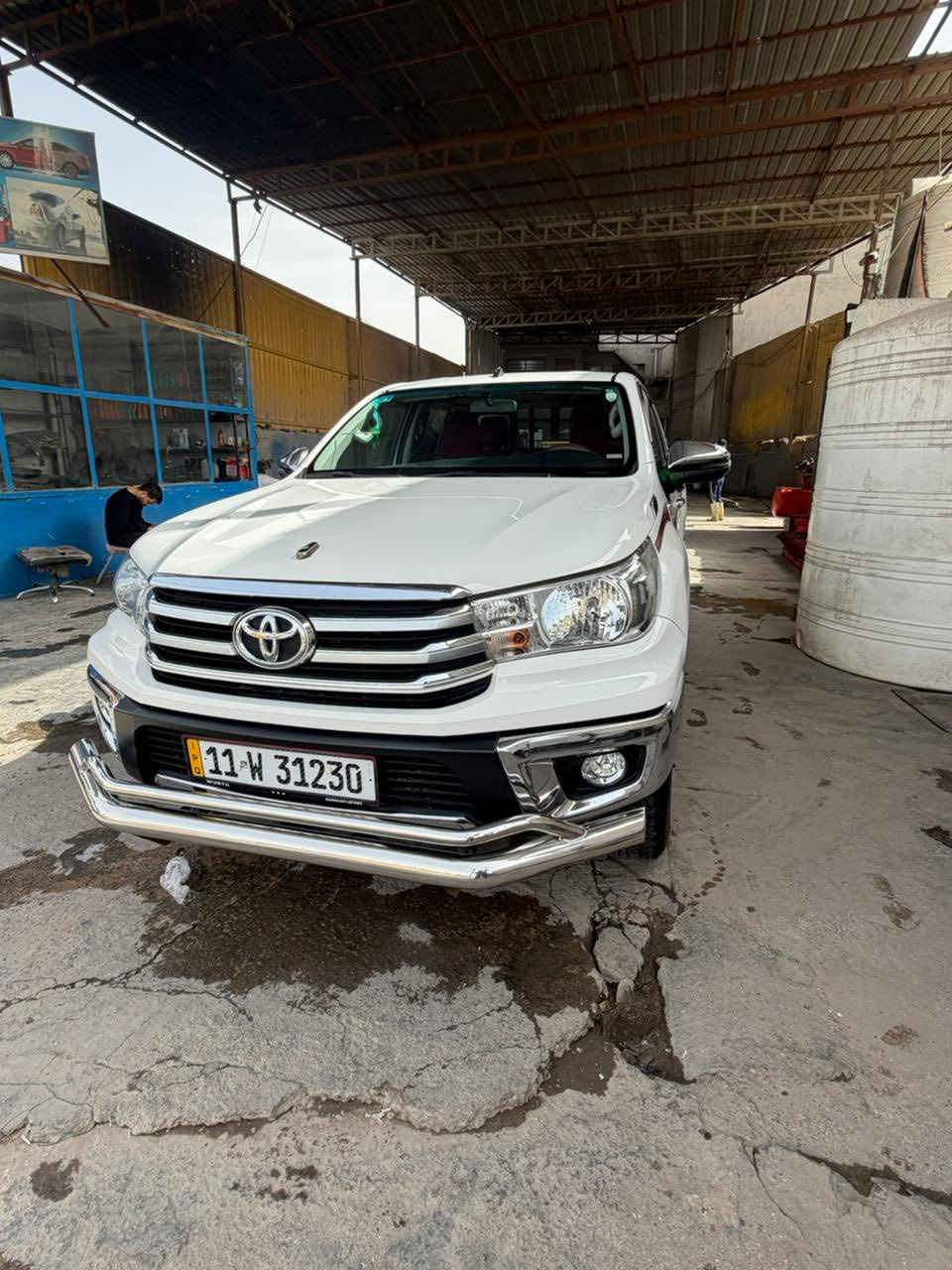 السلام عليكم ♥️
2020 
هايلوكس فور ويل 4x4
سياره اتحدة سيارة بنضافتها جديدة جديدة بكل معنا الكلمه ✅
مواصفات الفور ويل معروفه
كير محرك كفاله شرط ترايك للسعودية ⚙️
كهربائيات كامله من كل نواحي ومابيها اي نقص⚡️
السياره ماشيه 118 الف k 🚘
سياره كفاله عامه من كلشي والسونار كدامك🛂
زوج تايرات جديدة صدر جديد سيازه جديدة من كل نواحي ♥️

رقم بغداد باسمي تحويل مباشر 

السعر : 275 وبيها مجال حك جية 

مكاني بغداد 📍:
***********☎️
