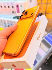 17برو ماكس ذاكره 256 بطاريه 100 الجهاز جديد السعر 1775 07718375354